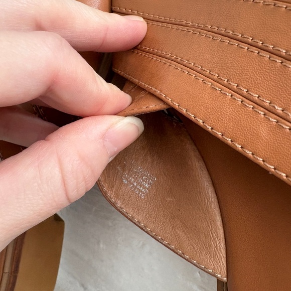 Madewell The Alina Platform Sandals in brown leather with crisscross straps - Picture 6 of 10